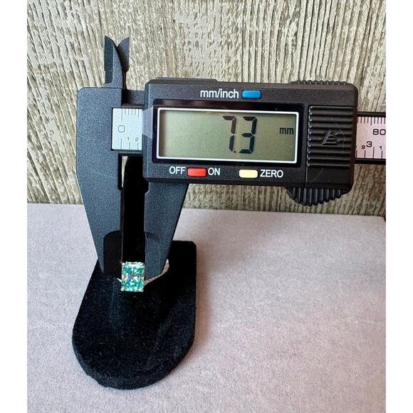 NEW Aquamarine Emerald Cut Moissanite,75% 18k WHT Gold, Sz.7 - Picture 6 of 9